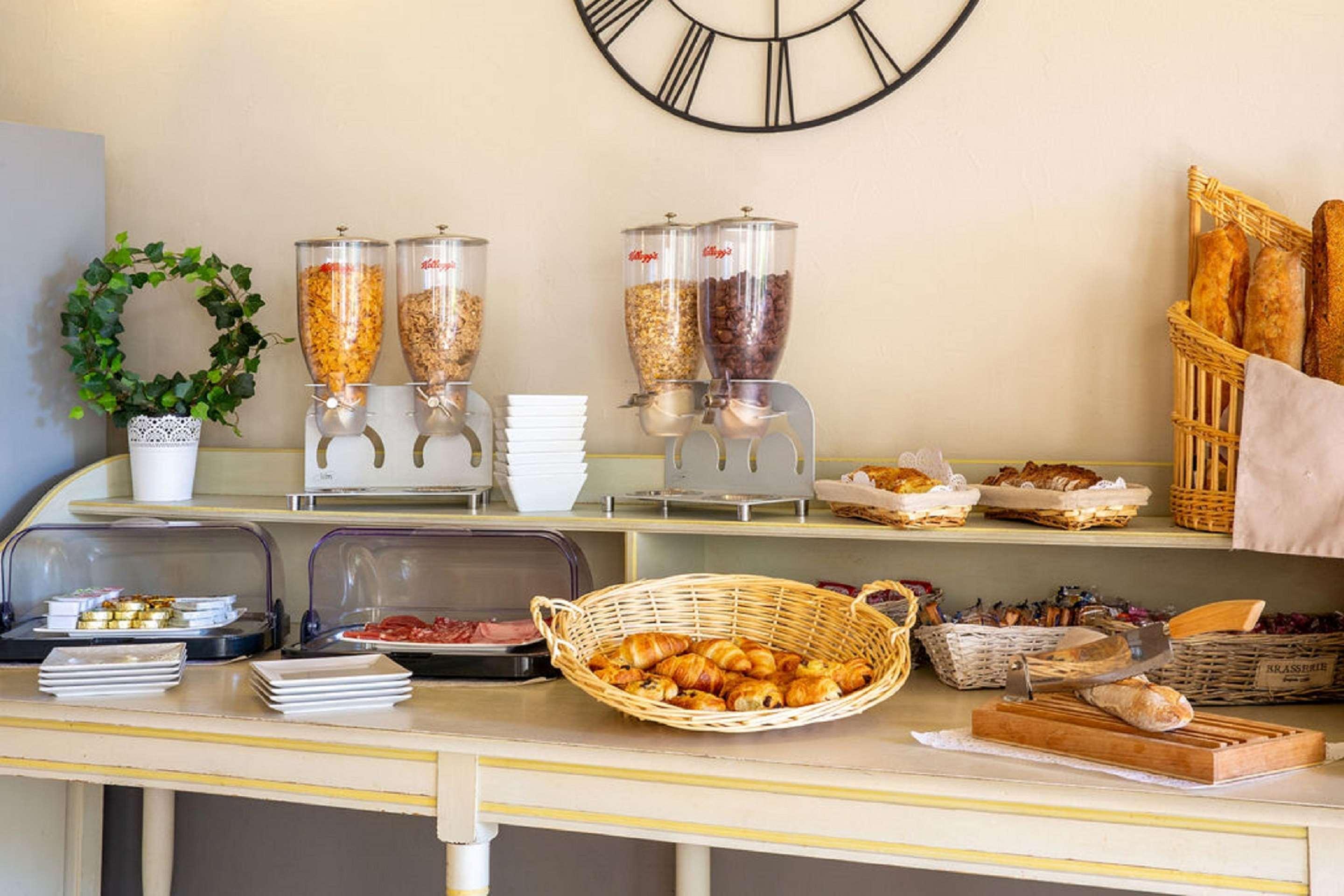 Best Western Le Val Majour Fontvieille Ngoại thất bức ảnh