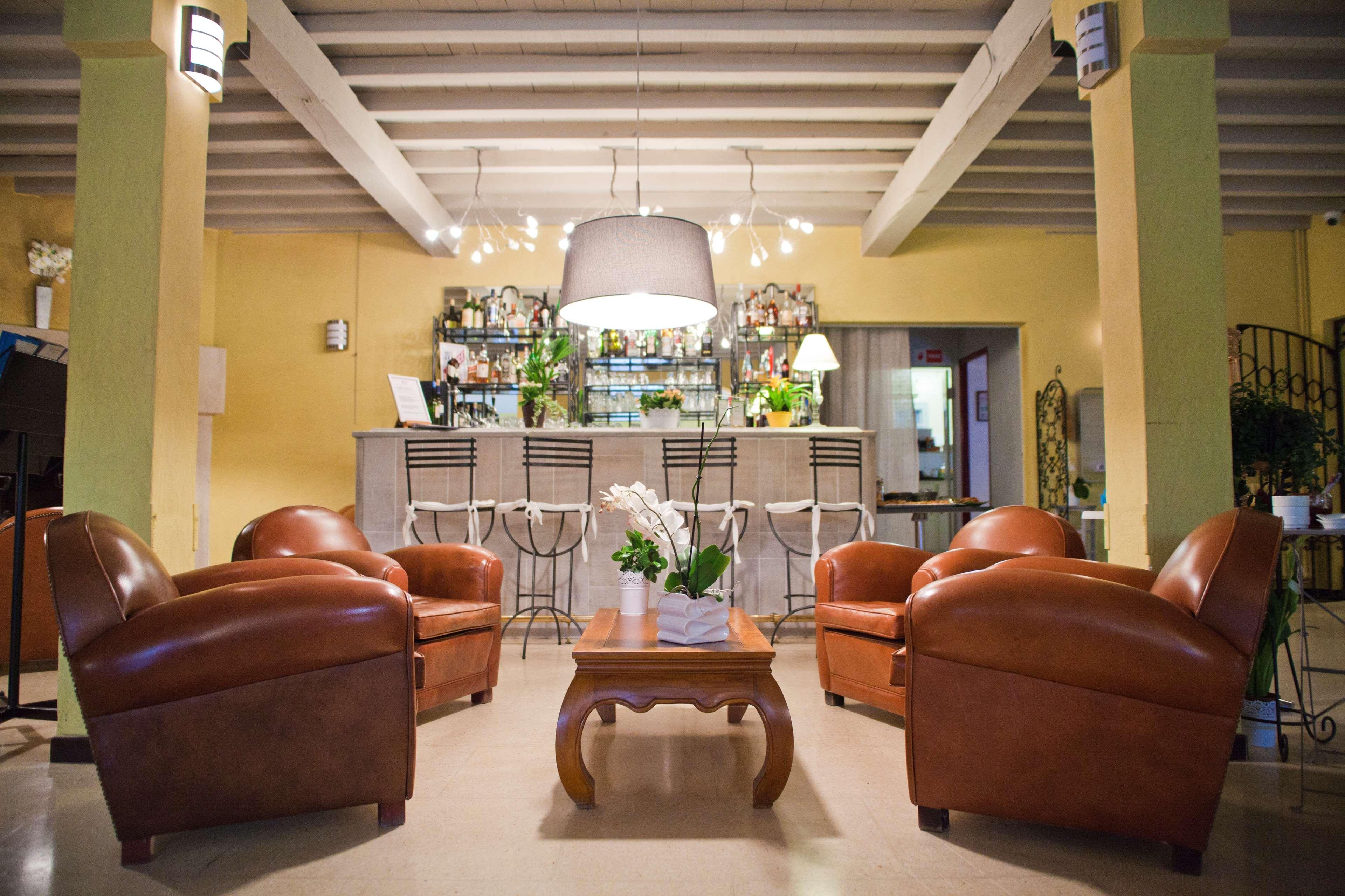 Best Western Le Val Majour Fontvieille Ngoại thất bức ảnh