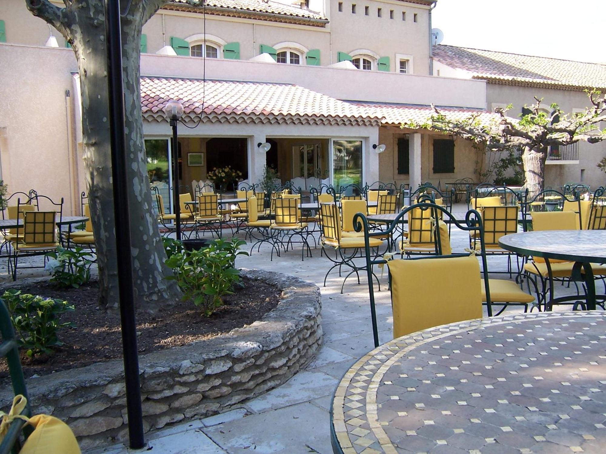 Best Western Le Val Majour Fontvieille Ngoại thất bức ảnh